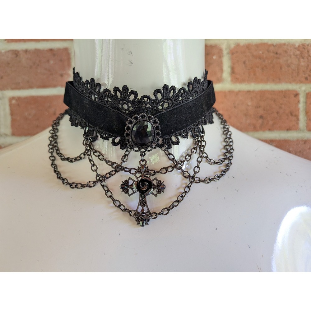 Velvet Choker Necklace Gothic Dark Romantic Victorian Cross Pendant Regency Vamp